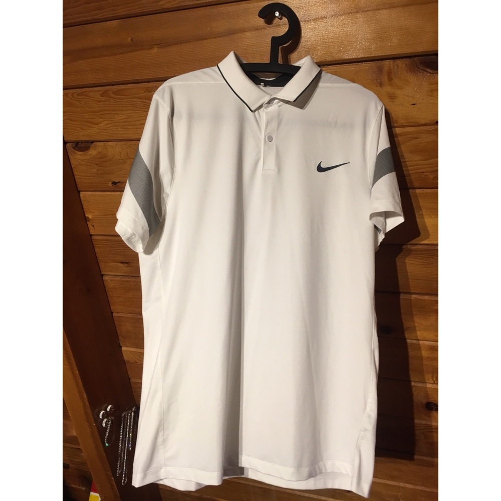 Nike golf tee